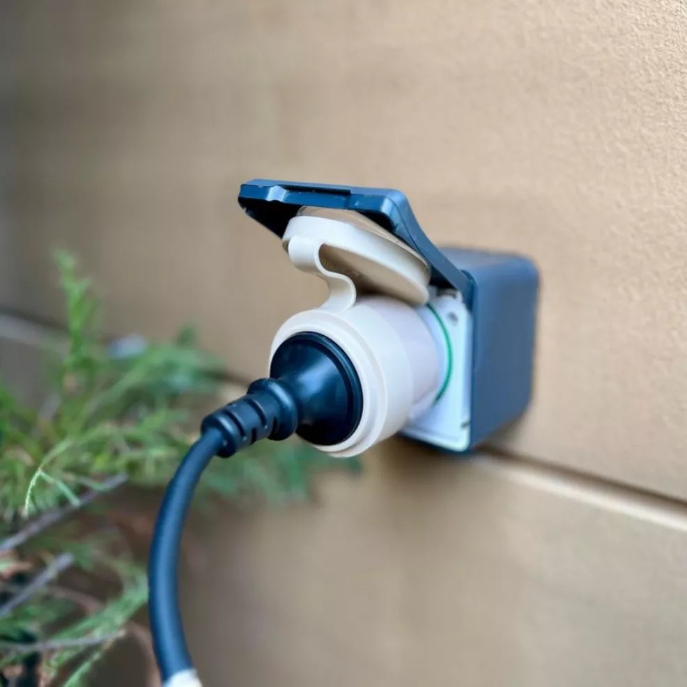 Shelly Outdoor Plug S Gen3 – Presa Smart waterproof